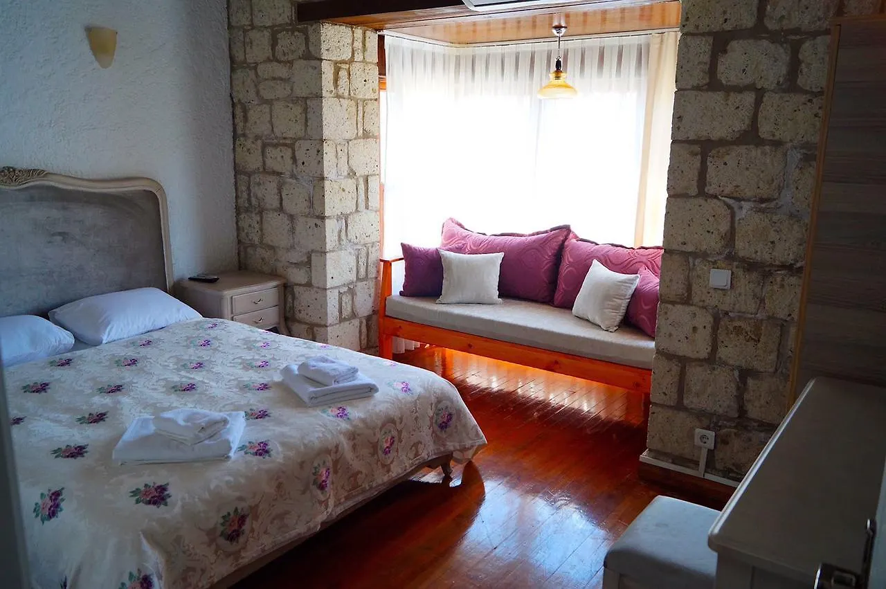 Morera Otel Çeşme