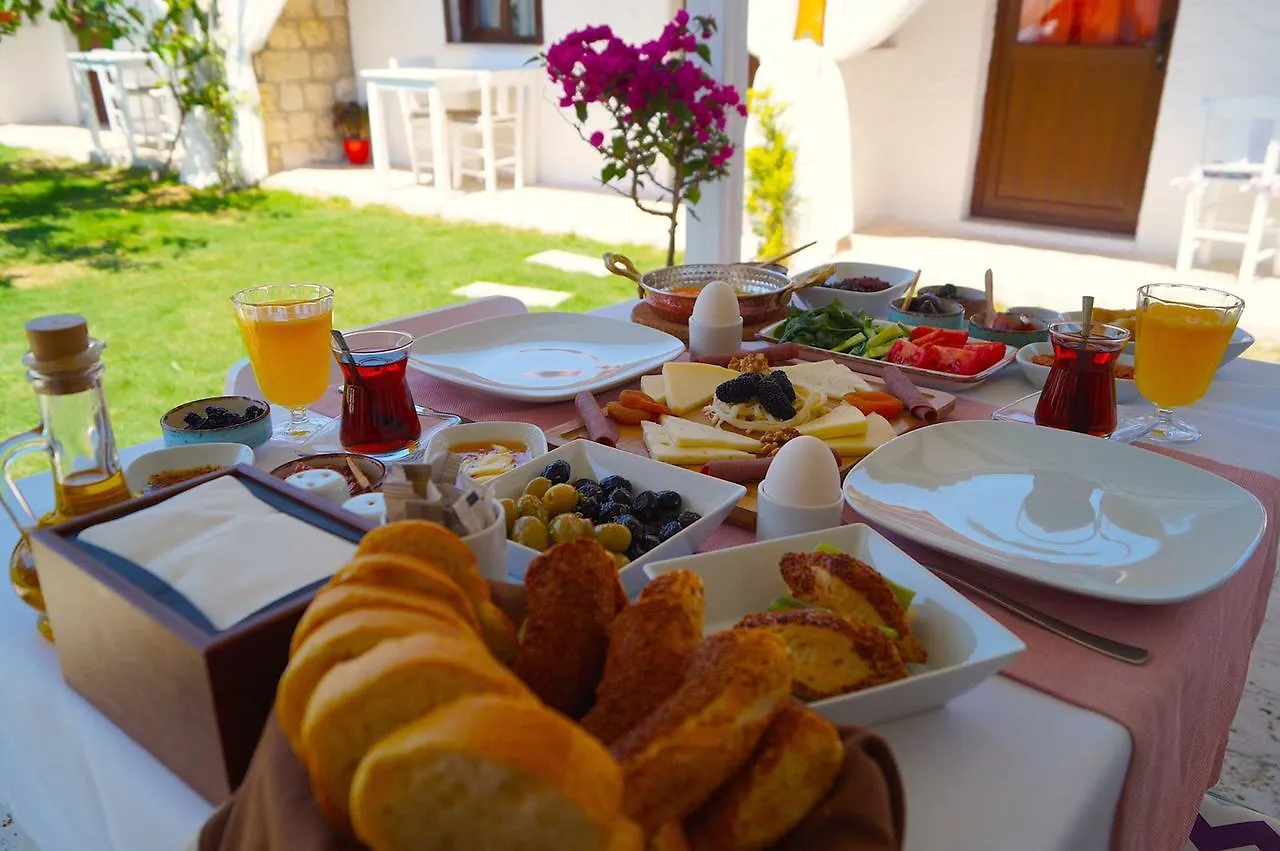 Morera Otel Çeşme Tyrkiet