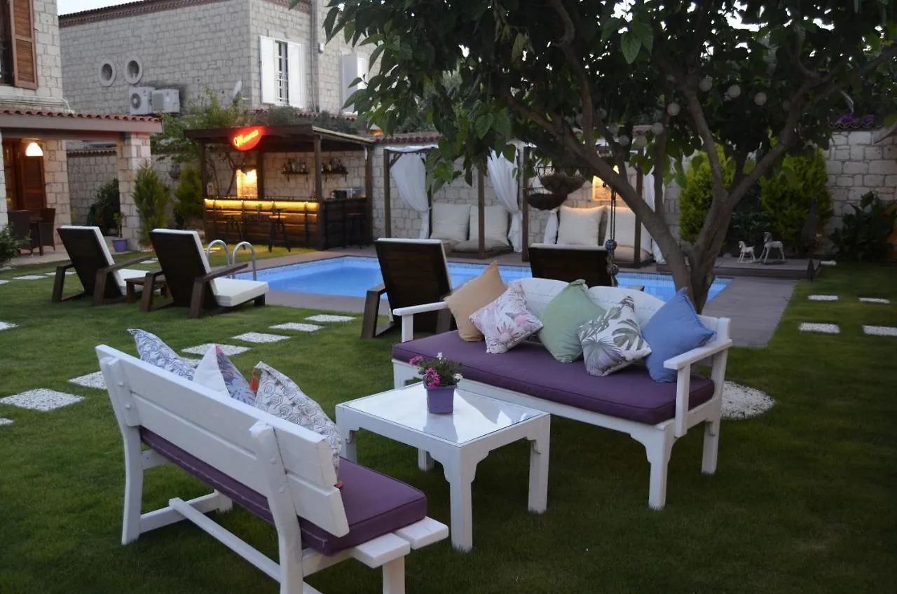 Morera Otel Çeşme 3*,