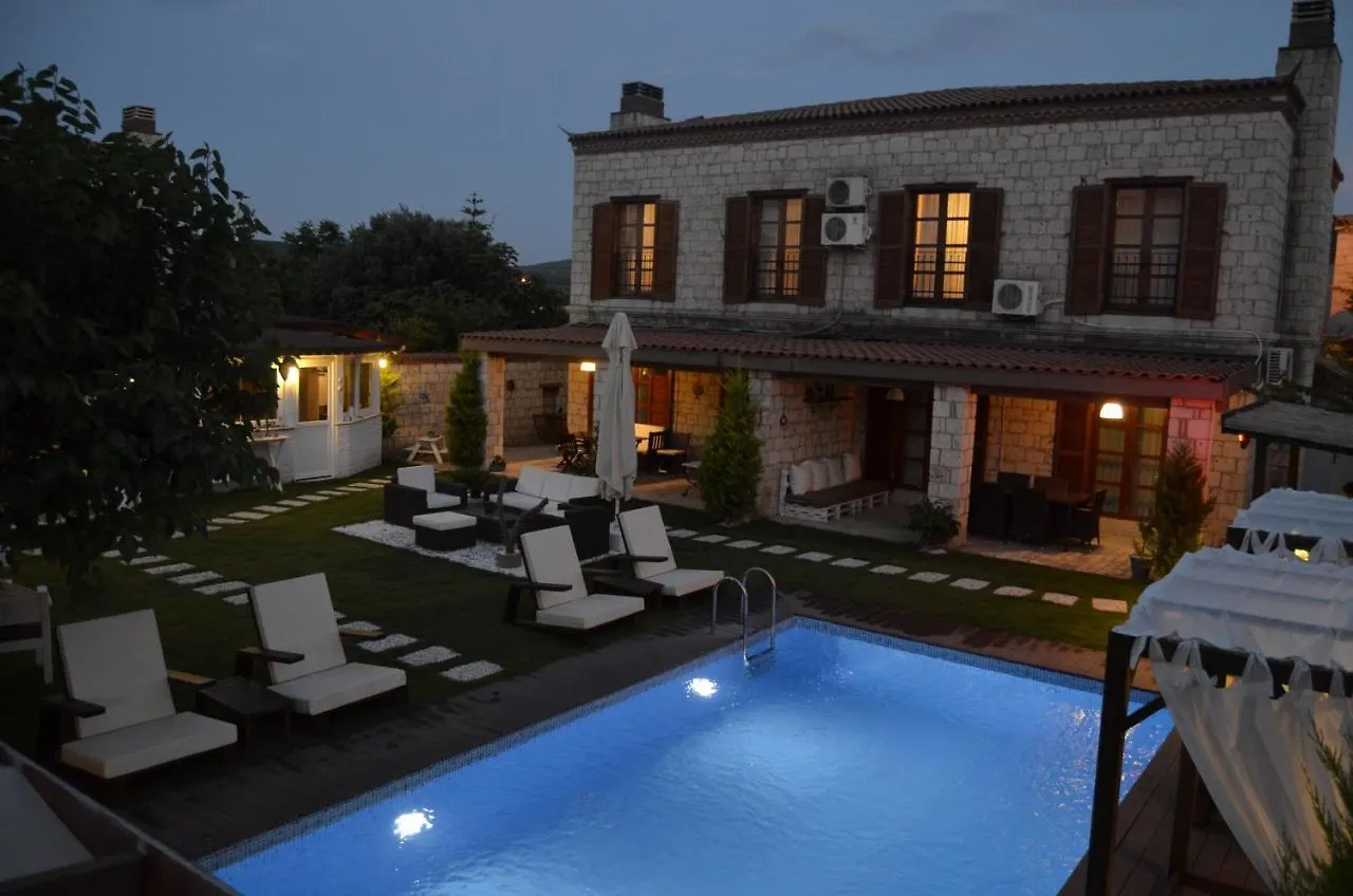 Morera Otel Çeşme